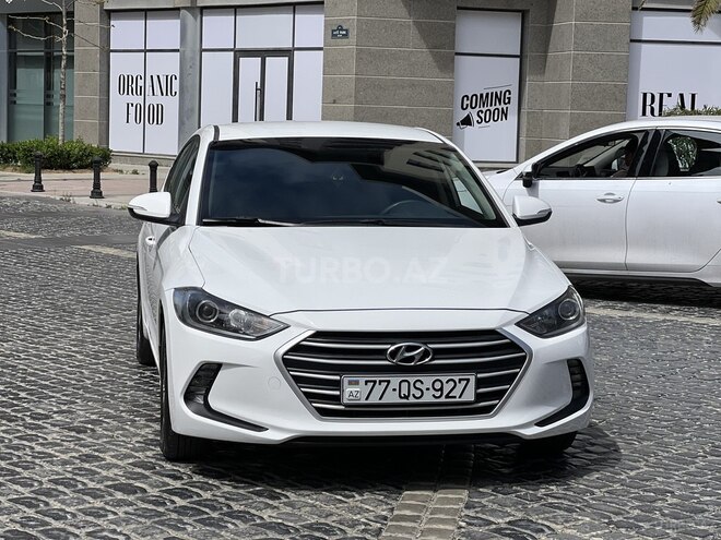 Hyundai Avante 2016, 160,000 km - 1.6 л - Bakı
