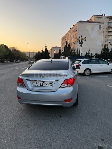 Hyundai Accent 2011, 254,931 km - 1.4 l - Bakı