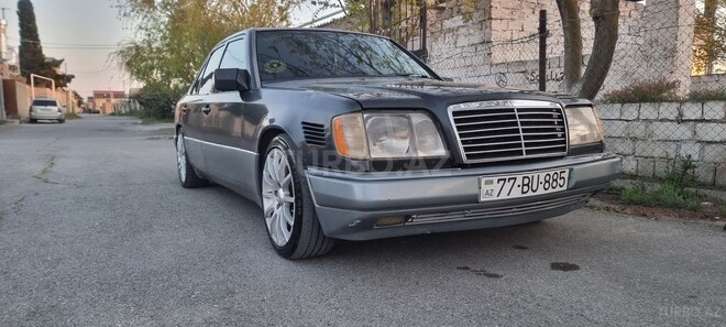 Mercedes E 250 1994, 555,550 km - 2.5 l - Bakı