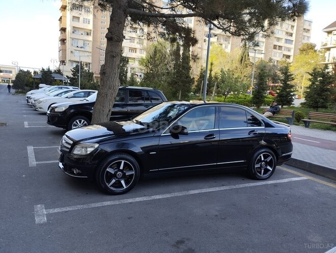 Mercedes C 220 d 2007, 318,000 km - 2.2 л - Bakı