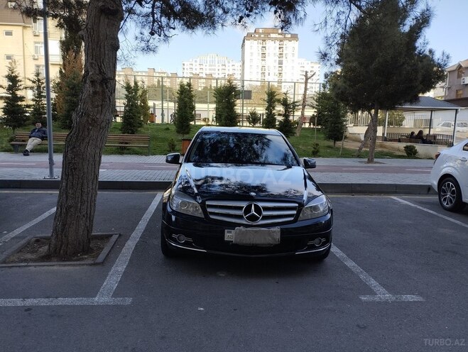 Mercedes C 220 d 2007, 318,000 km - 2.2 л - Bakı