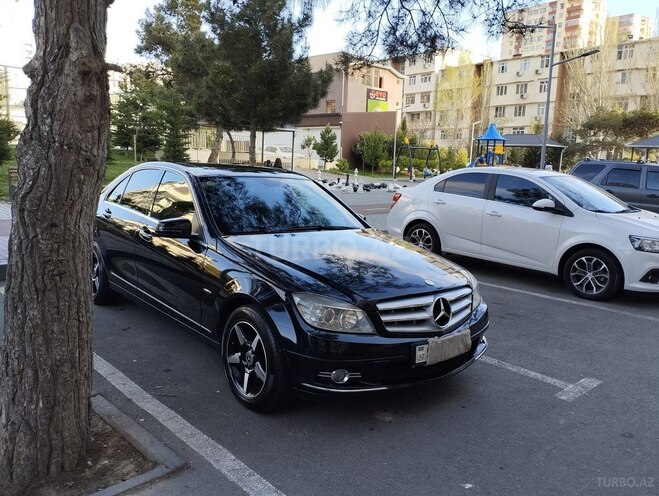 Mercedes C 220 d 2007, 318,000 km - 2.2 л - Bakı