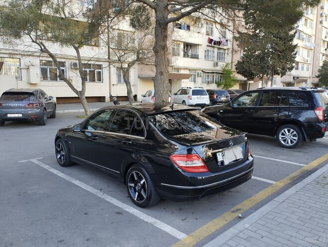 Mercedes C 220 d 2007, 318,000 km - 2.2 л - Bakı