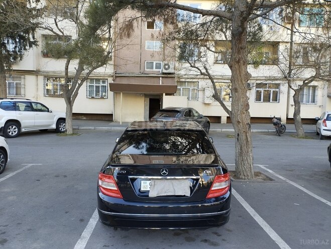 Mercedes C 220 d 2007, 318,000 km - 2.2 л - Bakı