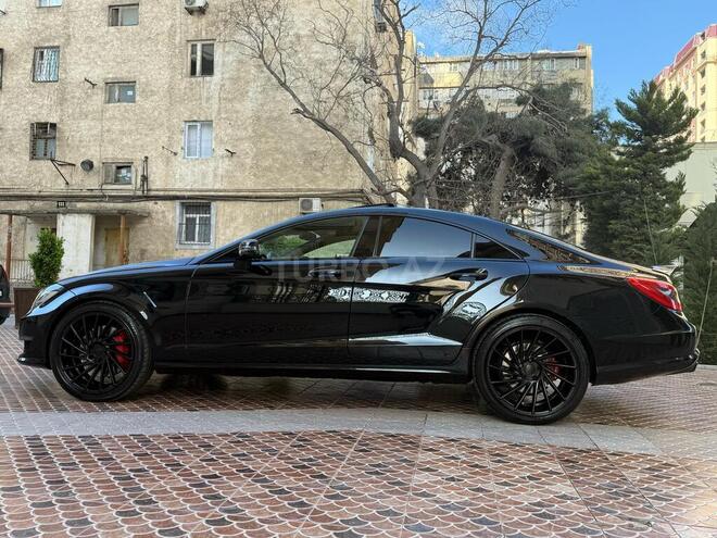 Mercedes CLS 550 2011, 136,000 km - 5.5 l - Bakı