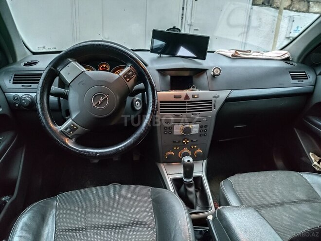 Opel Astra 2005, 271,402 km - 1.4 l - Gəncə