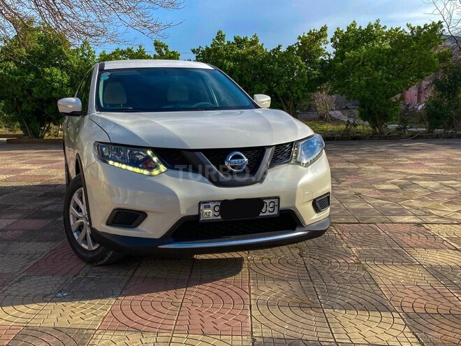 Nissan X-Trail 2014, 289,000 km - 2.5 l - Bakı
