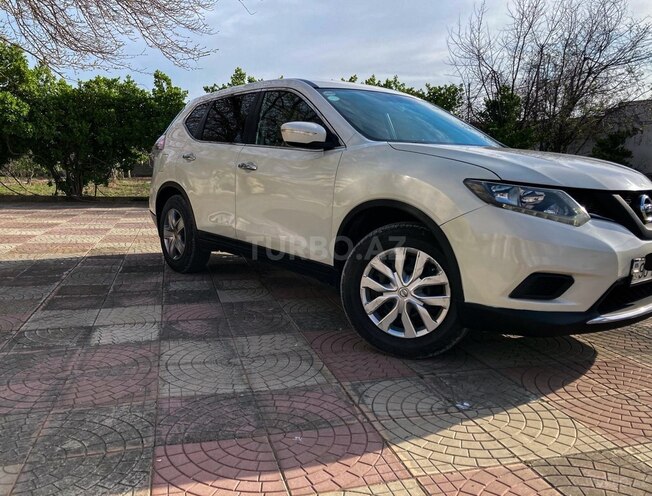 Nissan X-Trail 2014, 289,000 km - 2.5 l - Bakı