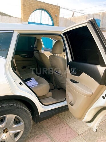 Nissan X-Trail 2014, 289,000 km - 2.5 l - Bakı