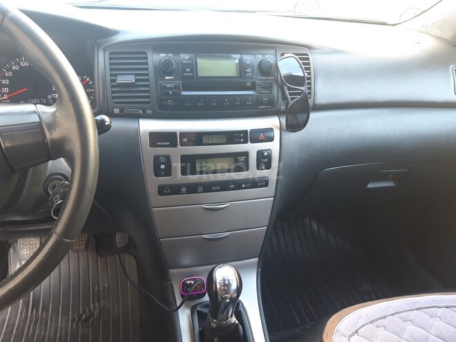 Toyota Corolla 2006, 258,000 km - 1.4 l - Bakı