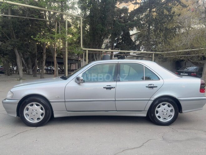 Mercedes C 200 1999, 247,000 km - 2.0 l - Bakı