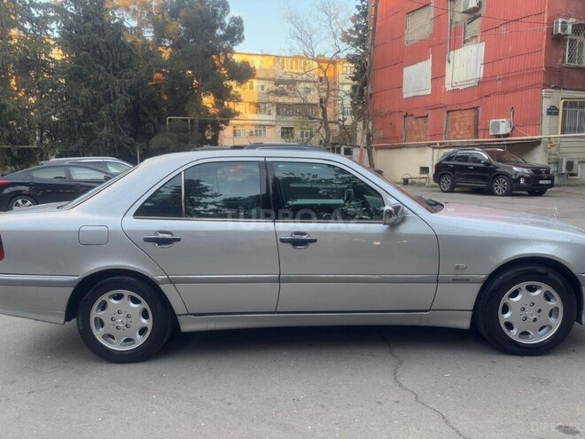 Mercedes C 200 1999, 247,000 km - 2.0 l - Bakı