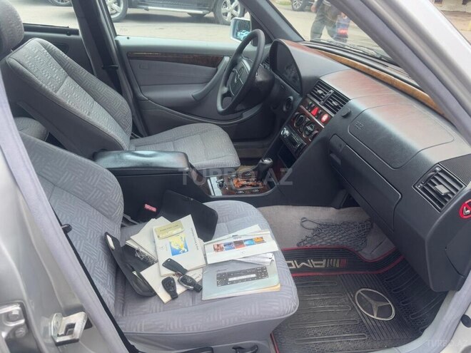 Mercedes C 200 1999, 247,000 km - 2.0 l - Bakı