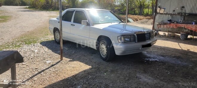 Mercedes 190 1991, 258,765 km - 2.3 l - Bərdə