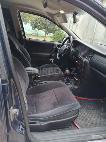 Opel Vectra 2000, 340,000 km - 1.8 л - Qazax