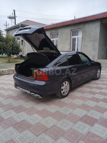Opel Vectra 2000, 340,000 km - 1.8 л - Qazax
