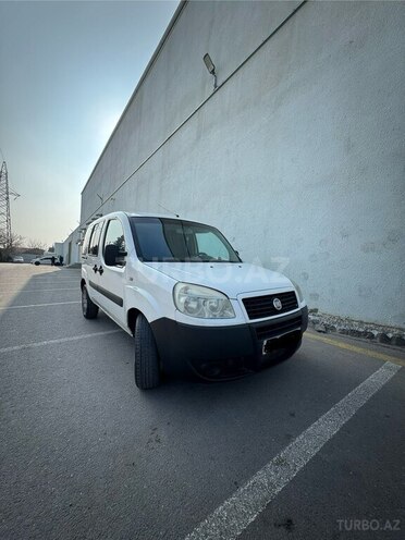 Fiat Doblo 2010, 300,000 km - 1.4 l - Bakı