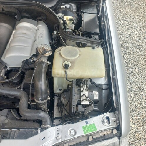 Mercedes C 220 d 1999, 431,209 km - 2.2 l - Saatlı