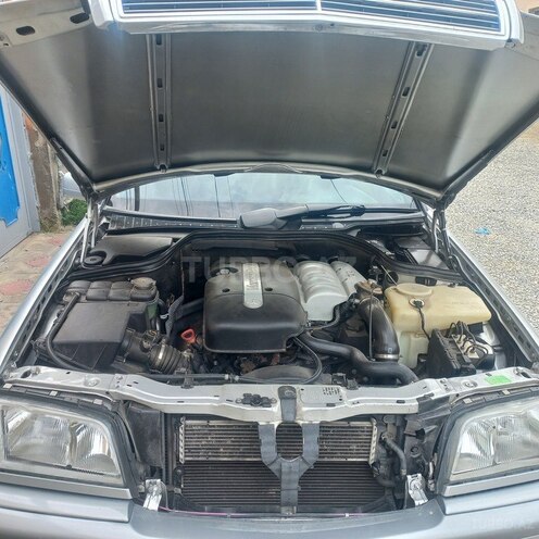Mercedes C 220 d 1999, 431,209 km - 2.2 l - Saatlı