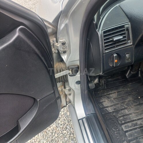 Mercedes C 220 d 1999, 431,209 km - 2.2 l - Saatlı