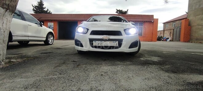 Chevrolet Aveo-4