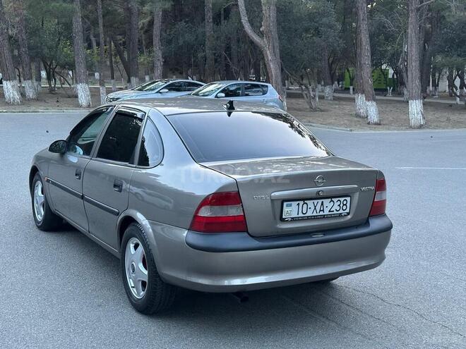 Opel Vectra 1998, 321,000 km - 1.8 l - Sumqayıt