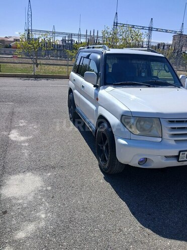 Mitsubishi Pajero io 2000, 244,700 km - 2.0 л - Bakı