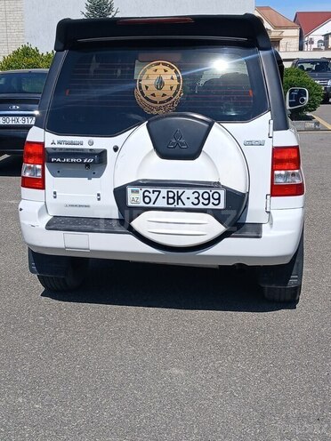 Mitsubishi Pajero io 2000, 244,700 km - 2.0 л - Bakı
