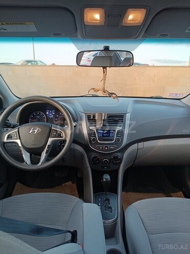 Hyundai Accent 2015, 73,734 km - 1.6 l - Bakı