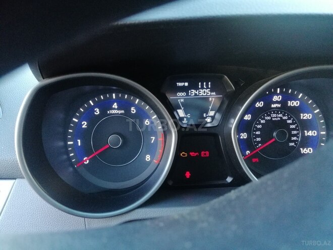 Hyundai Elantra 2013, 241,402 km - 1.8 l - Zaqatala