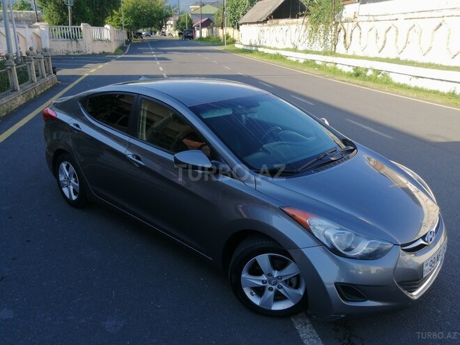 Hyundai Elantra 2013, 241,402 km - 1.8 l - Zaqatala