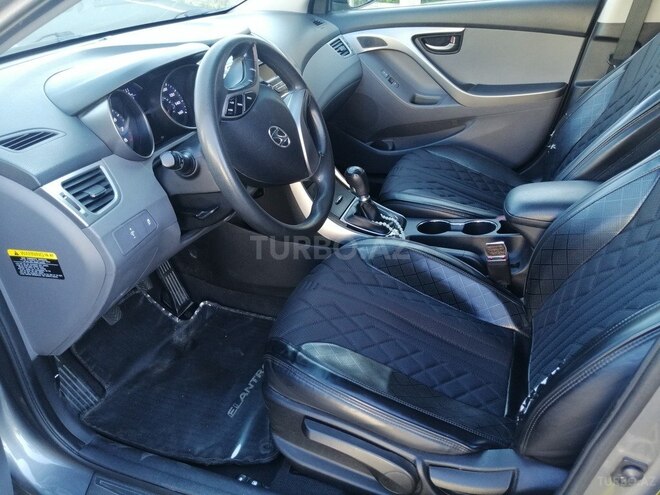 Hyundai Elantra 2013, 241,402 km - 1.8 l - Zaqatala