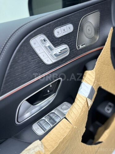 Mercedes GLS 580 4MATIC-8