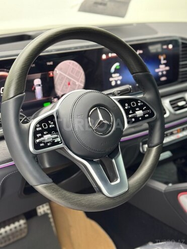 Mercedes GLS 580 4MATIC-16