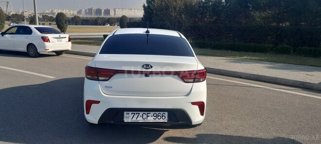 Kia Rio 2019, 138,000 km - 1.6 л - Bakı