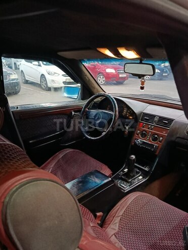 Mercedes C 220 d 1995, 300,000 km - 2.2 л - Bakı