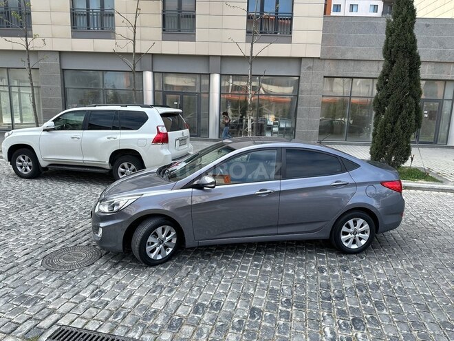 Hyundai Accent 2016, 102,000 km - 1.4 l - Bakı