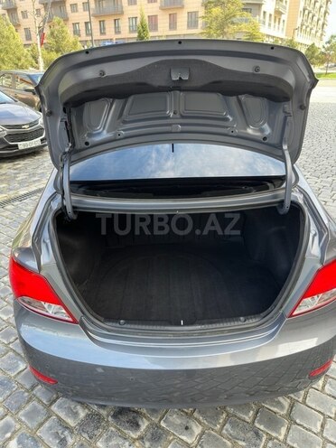 Hyundai Accent 2016, 102,000 km - 1.4 l - Bakı
