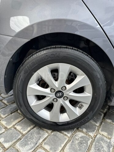 Hyundai Accent 2016, 102,000 km - 1.4 l - Bakı