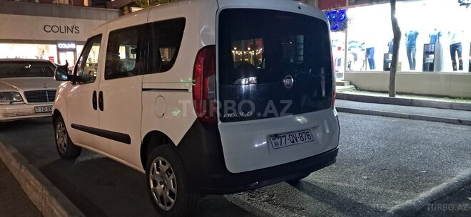 Fiat Doblo 2019, 136,211 km - 1.4 l - Bakı