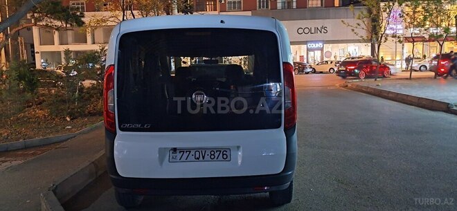 Fiat Doblo 2019, 136,211 km - 1.4 l - Bakı