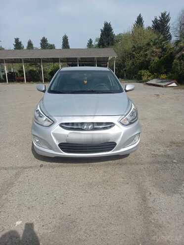 Hyundai Accent 2017, 186,700 km - 1.6 л - Salyan