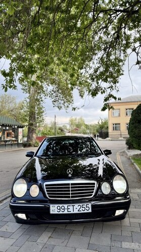 Mercedes E 270 2000, 247,000 km - 2.7 l - Bərdə