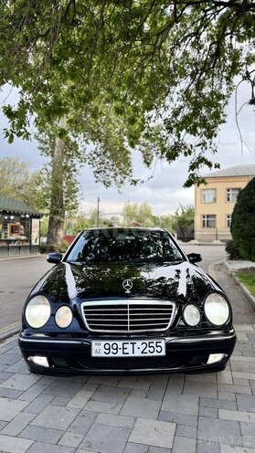 Mercedes E 270 2000, 247,000 km - 2.7 l - Bərdə