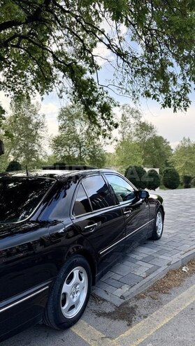 Mercedes E 270 2000, 247,000 km - 2.7 l - Bərdə