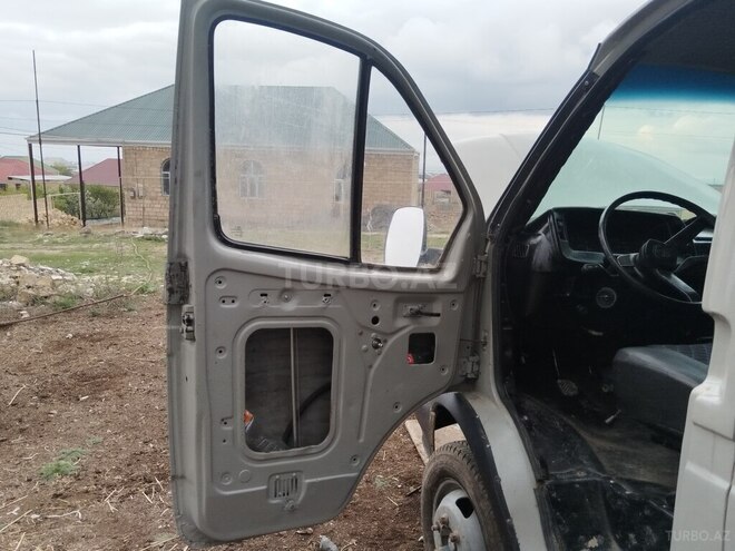GAZ 330200 1999, 352,000 km - 2.4 l - Gəncə