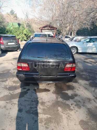 Mercedes E 220 d 2000, 350,000 km - 2.2 l - Bakı