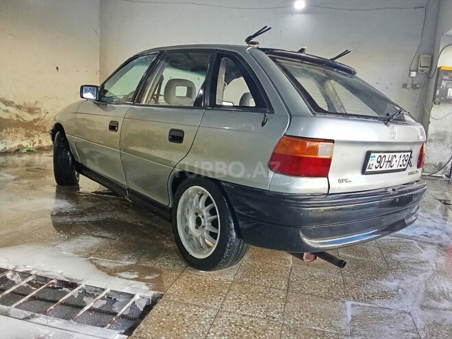 Opel Astra 1994, 123,456 km - 1.6 l - Sumqayıt