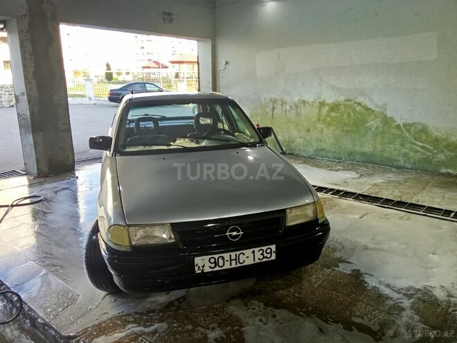Opel Astra 1994, 123,456 km - 1.6 l - Sumqayıt