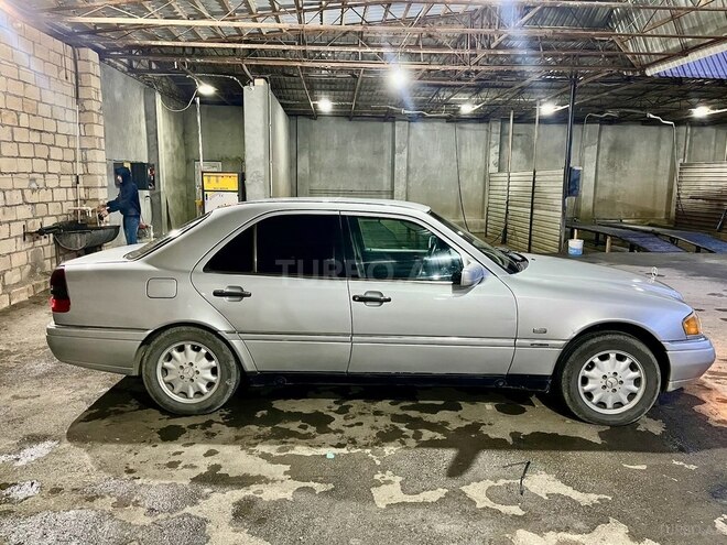 Mercedes C 200 1995, 418,055 km - 2.0 л - Şəmkir